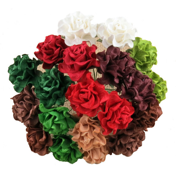 20 MIXED CHRISTMAS/SEASONAL COLOUR TUSCANY ROSES - 30mm (1¼")