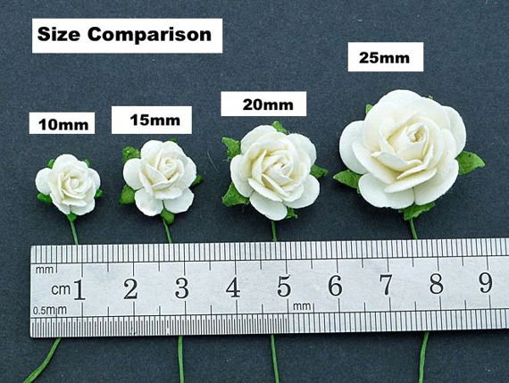 50 2-TONE IVORY/PALE PINK MULBERRY PAPER OPEN ROSES 10MM
