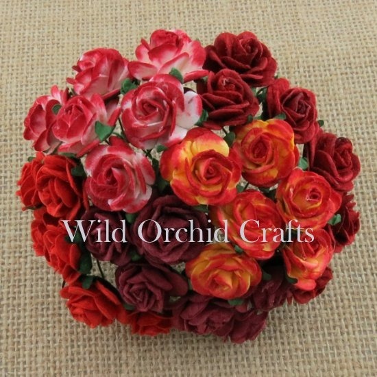 50 MIXED RED OPEN ROSES 10MM