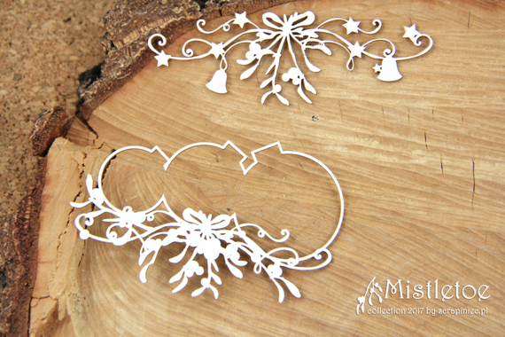 Chipboard - small baubles - Mistletoe