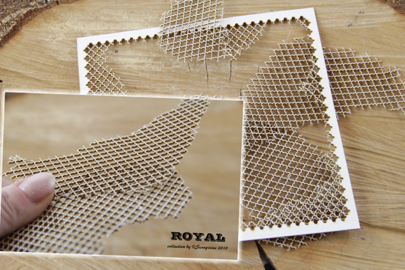 Royal Background Mesh 