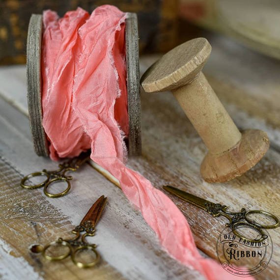 Vintage old fashion ribbon - English pink 