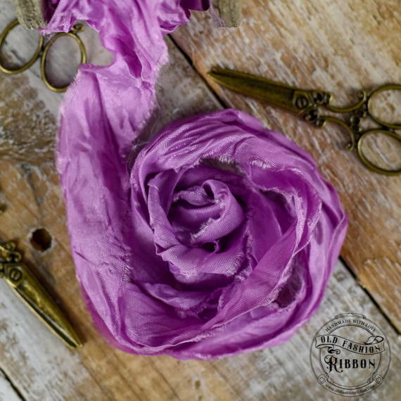 Vintage old fashion ribbon - peony