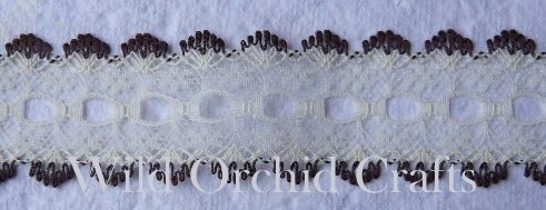 White lace with brown ends - 1m