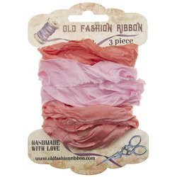 Vintage old fashion ribbon set