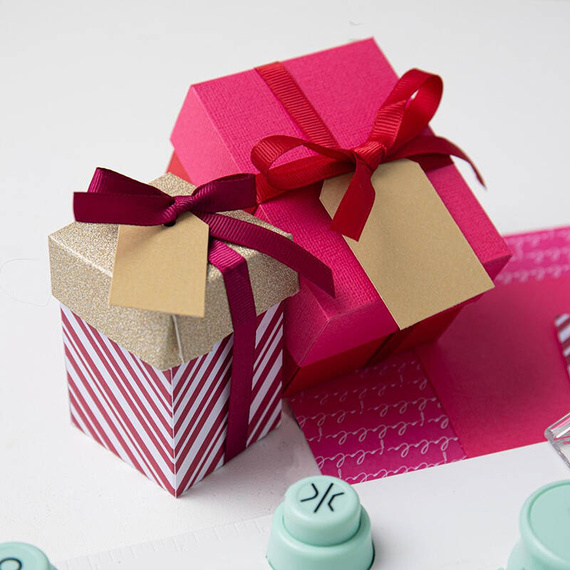 Scoring Board & Trimmer - Sizzix