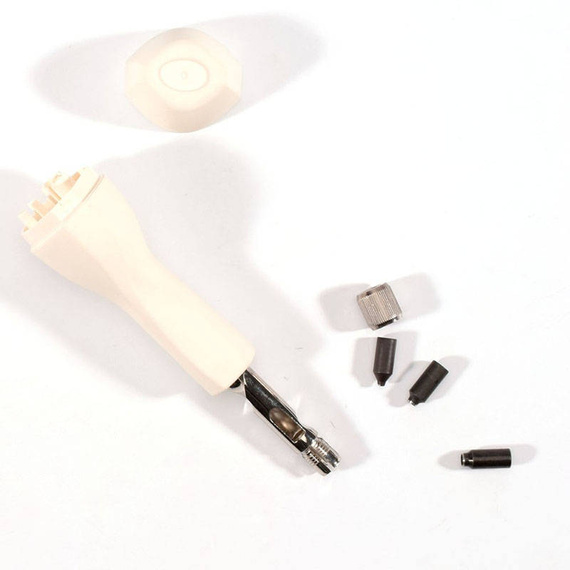 Spot punch with interchangeable tips - Vaessen Creative